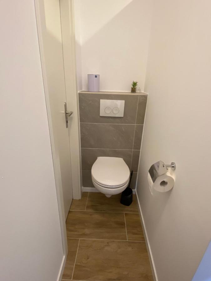 Kleines Doppelzimmer Mit Eigenem Bad Und Kuehlschrank, Frisch Saniert Фридрихског Экстерьер фото