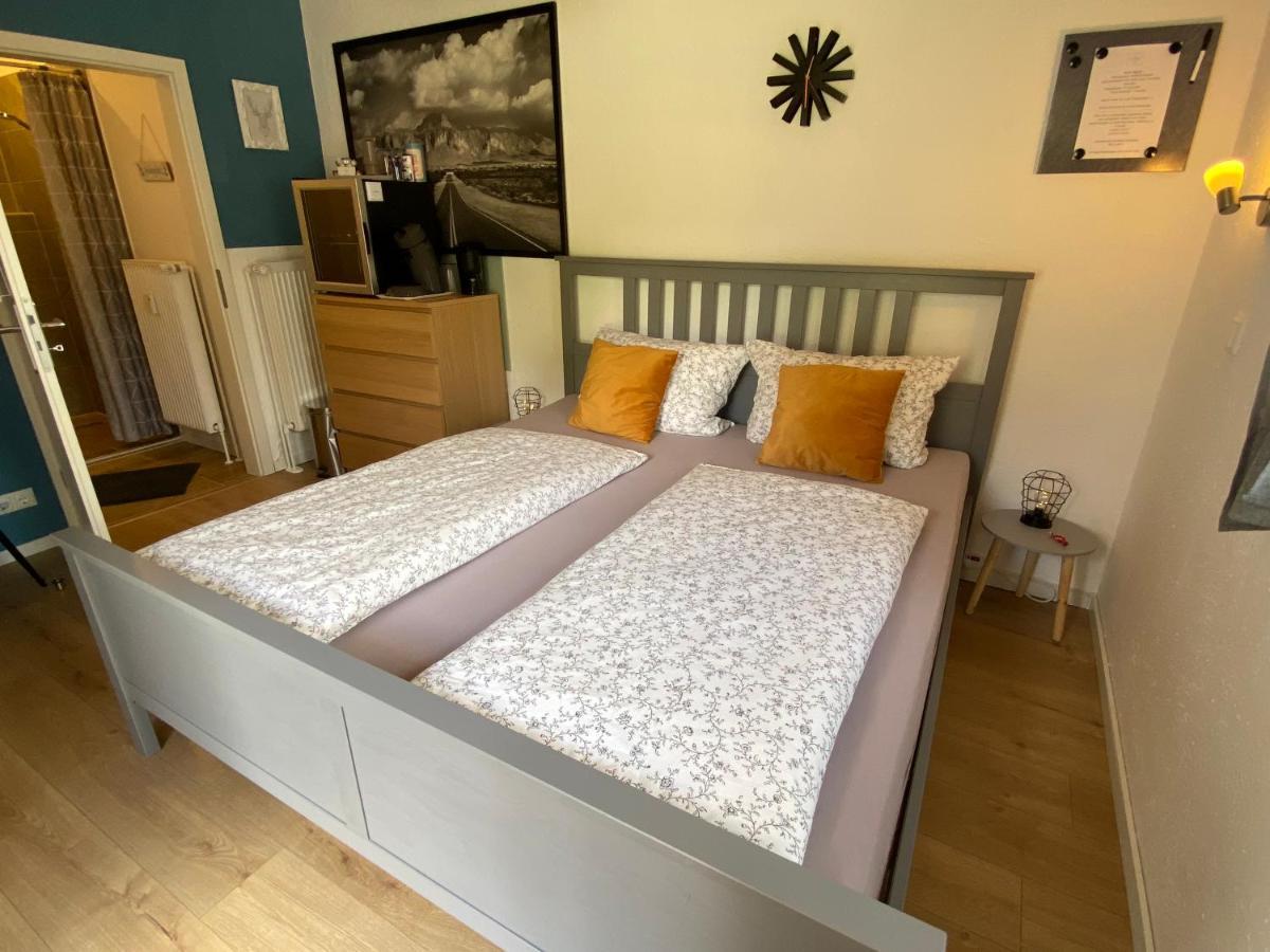 Kleines Doppelzimmer Mit Eigenem Bad Und Kuehlschrank, Frisch Saniert Фридрихског Экстерьер фото